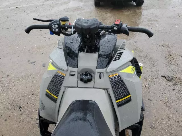 2018 Yamaha Sidewinder