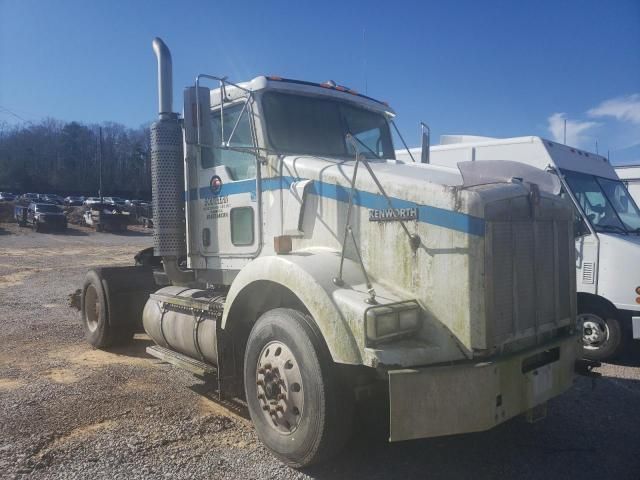 2007 Kenworth Construction T800