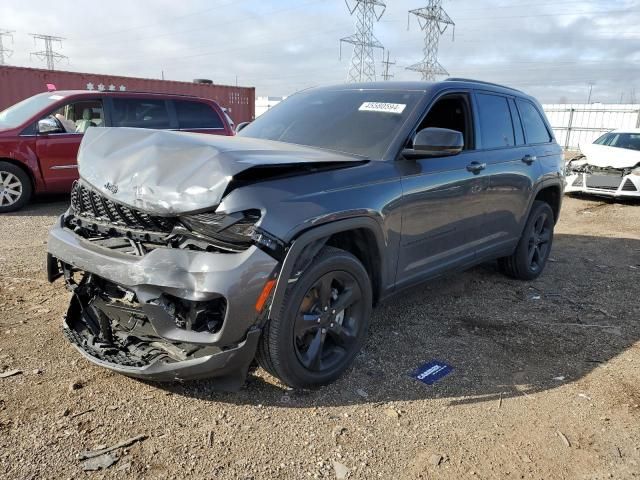 2022 Jeep Grand Cherokee Laredo