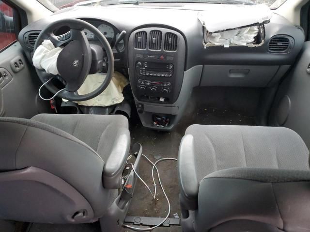 2005 Dodge Grand Caravan SE