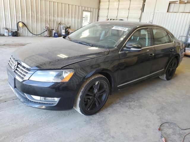 2013 Volkswagen Passat SEL