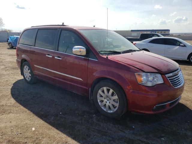 2012 Chrysler Town & Country Touring L