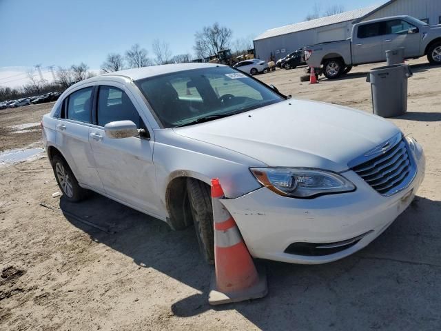 2014 Chrysler 200 Touring