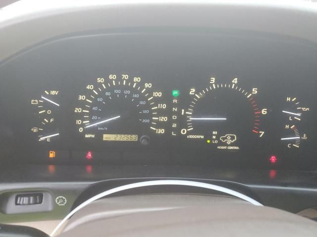 2002 Lexus LX 470