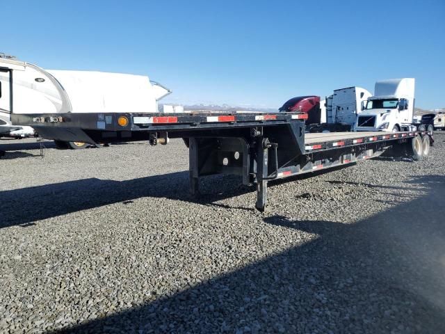 2013 Trailers Flatbed