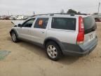 2004 Volvo XC70