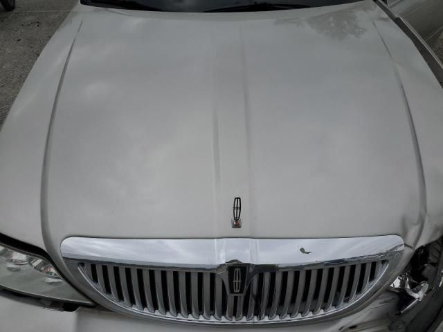 2006 Lincoln Town Car Signature