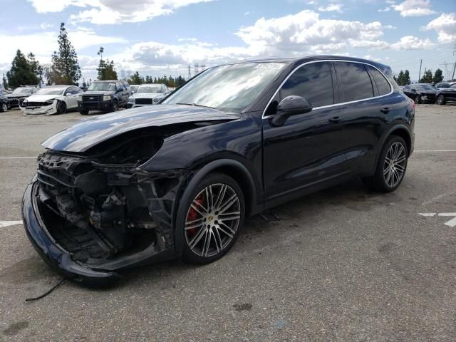 2015 Porsche Cayenne Turbo