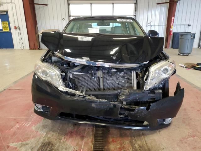 2011 Toyota Avalon Base