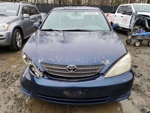 2004 Toyota Camry LE