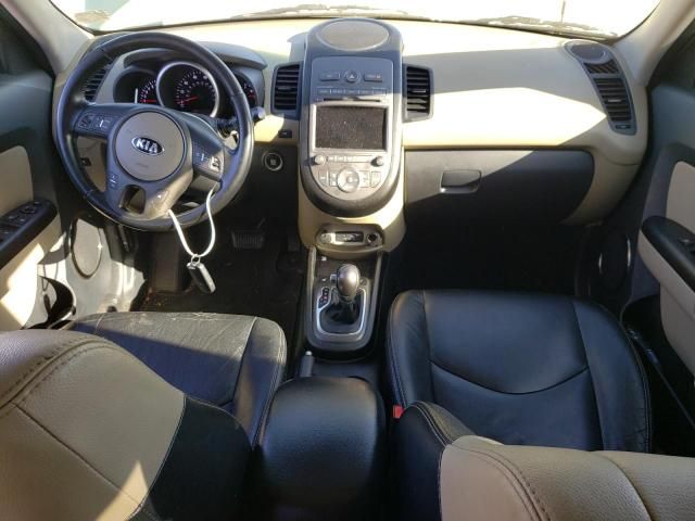 2013 KIA Soul +