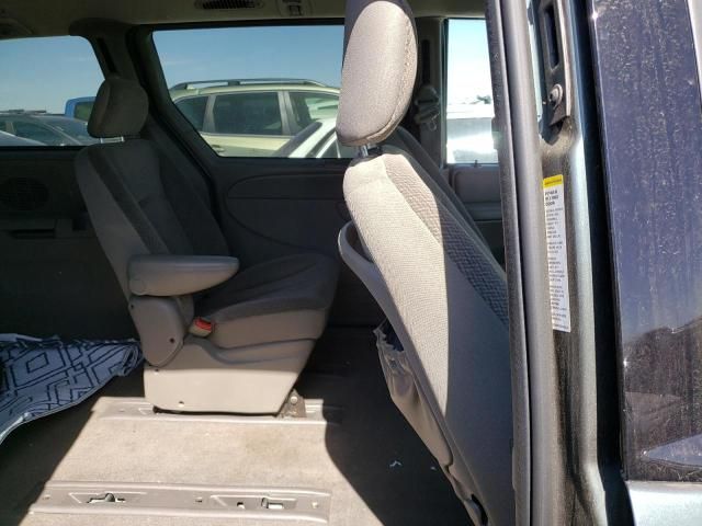 2004 Chrysler Town & Country Touring