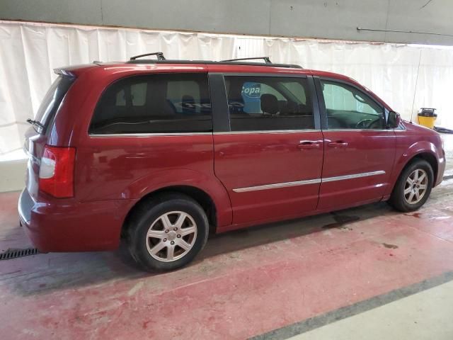 2012 Chrysler Town & Country Touring