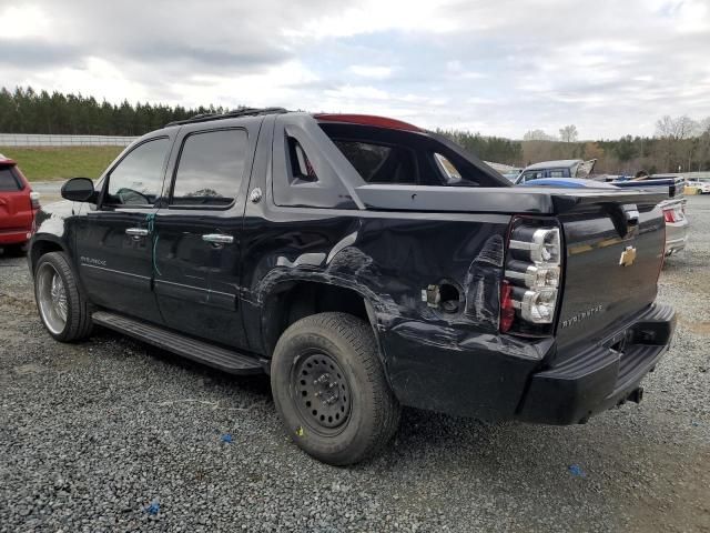 2013 Chevrolet Avalanche LT