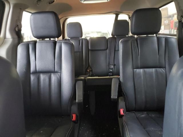 2012 Dodge Grand Caravan Crew