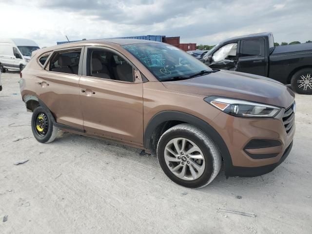 2016 Hyundai Tucson SE