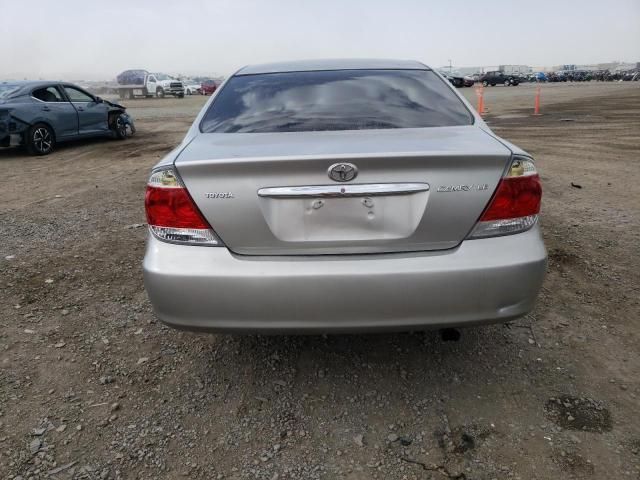 2005 Toyota Camry LE