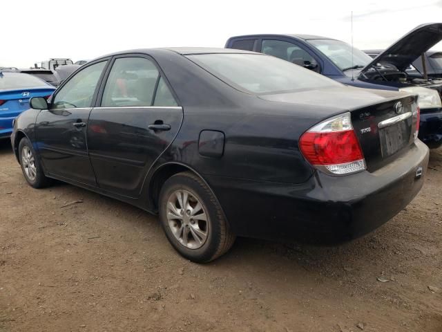 2005 Toyota Camry LE