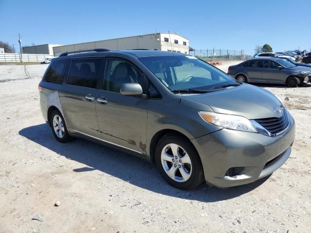 2012 Toyota Sienna LE