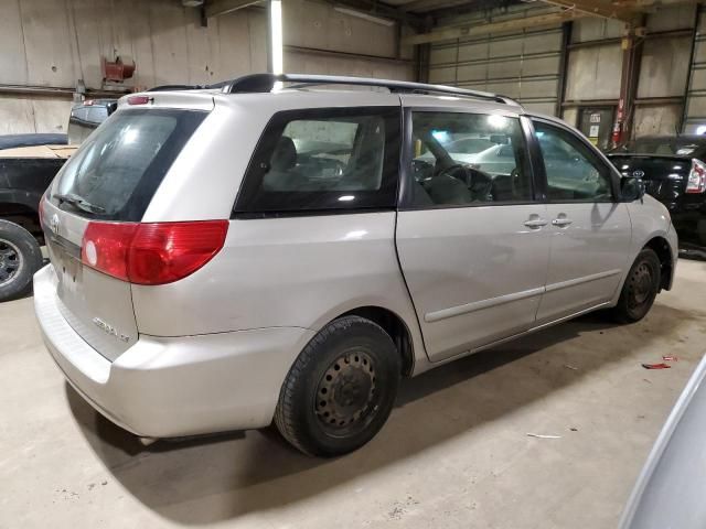 2009 Toyota Sienna CE