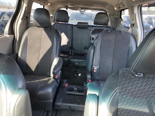 2012 Toyota Sienna Sport