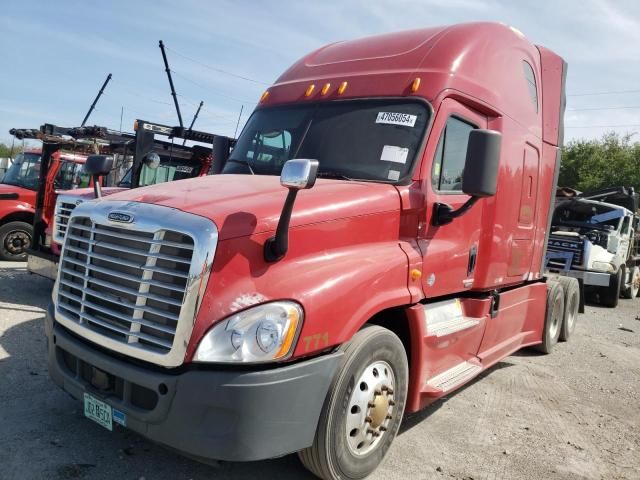 2014 Freightliner Cascadia 125