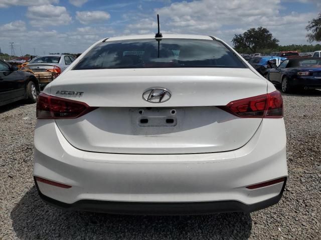 2022 Hyundai Accent SE