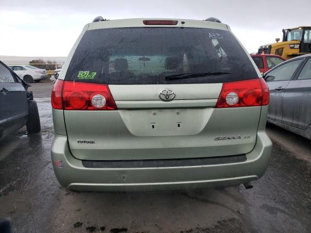 2006 Toyota Sienna CE