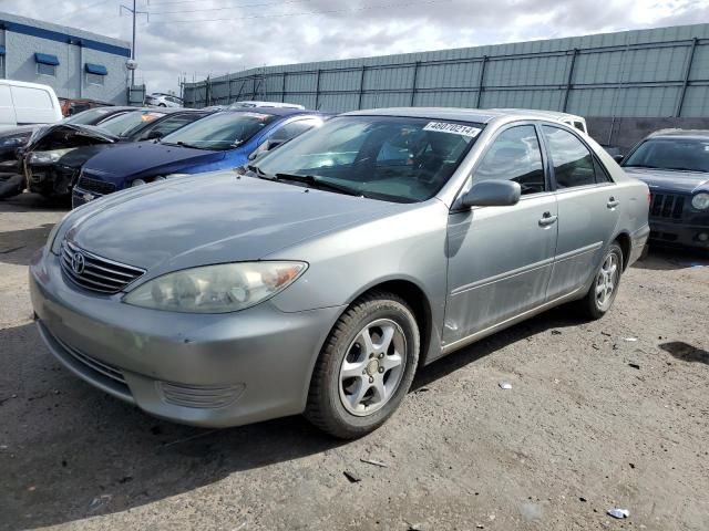 2005 Toyota Camry LE