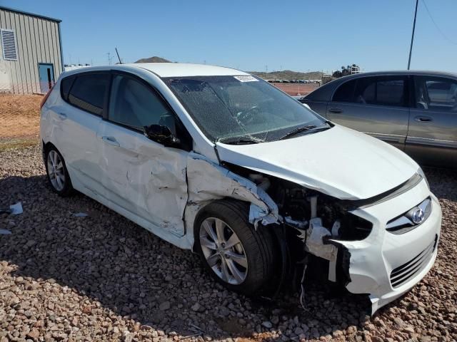 2012 Hyundai Accent GLS