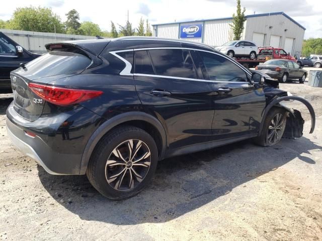 2017 Infiniti QX30 Base