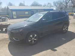 Vehiculos salvage en venta de Copart Wichita, KS: 2019 Jeep Cherokee Limited