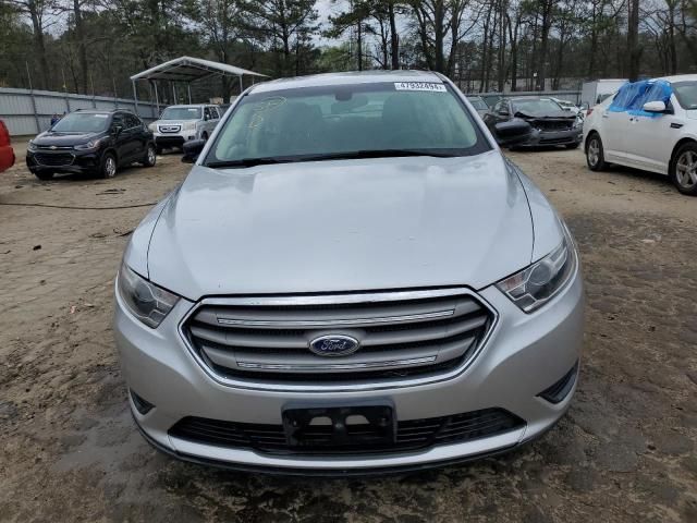 2015 Ford Taurus SE