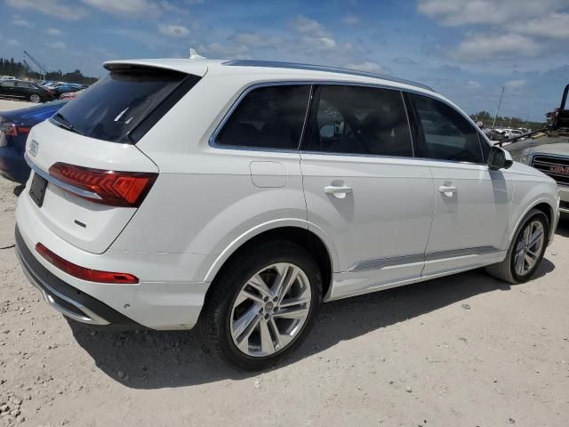 2020 Audi Q7 Premium Plus