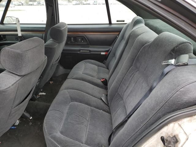 1998 Oldsmobile 88 Base