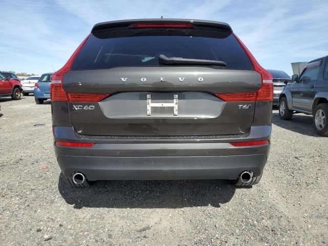 2018 Volvo XC60 T6 Momentum