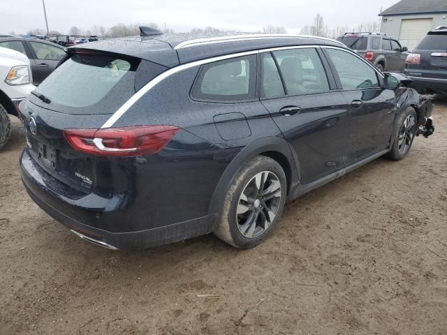 2019 Buick Regal Tourx Essence