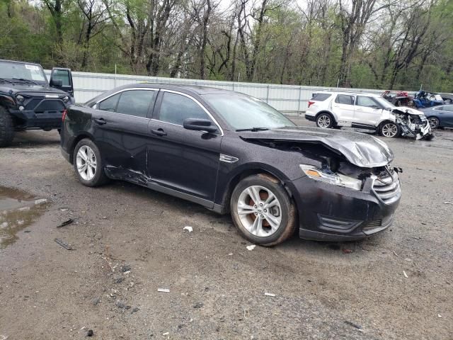 2013 Ford Taurus SEL