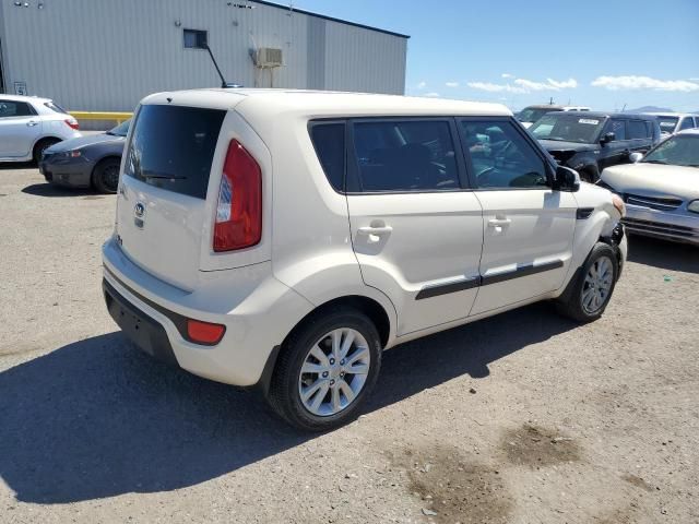 2013 KIA Soul +