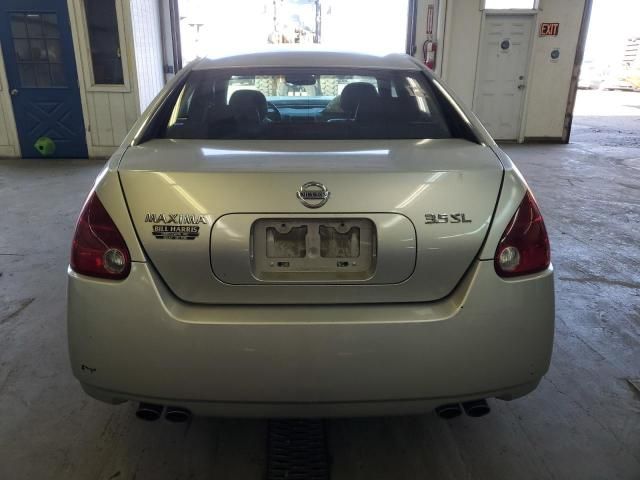 2004 Nissan Maxima SE