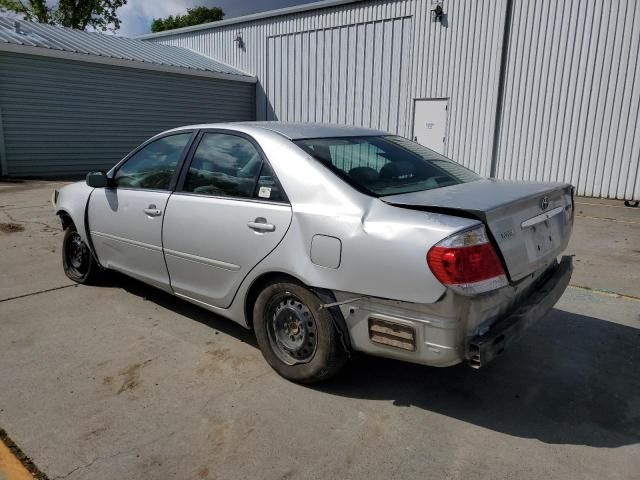 2005 Toyota Camry LE