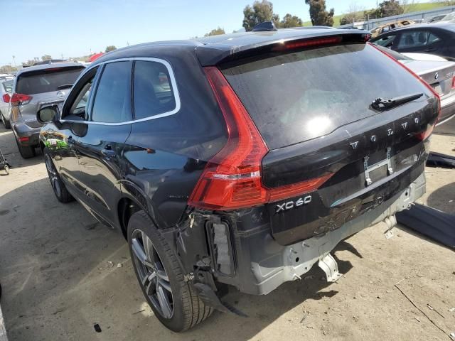 2021 Volvo XC60 T5 Momentum