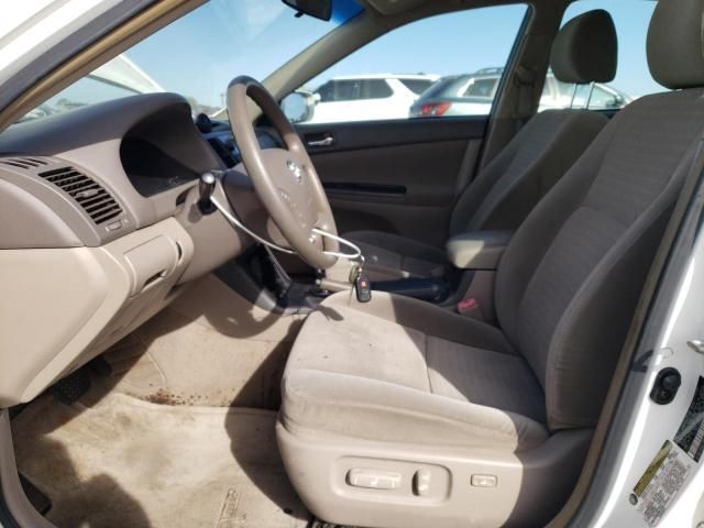 2005 Toyota Camry LE