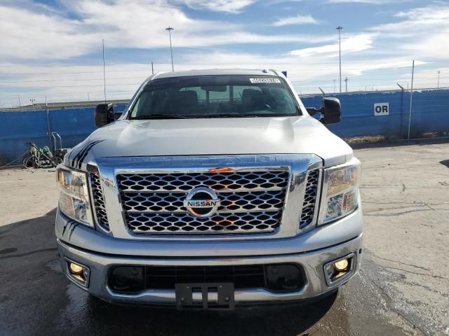 2017 Nissan Titan SV