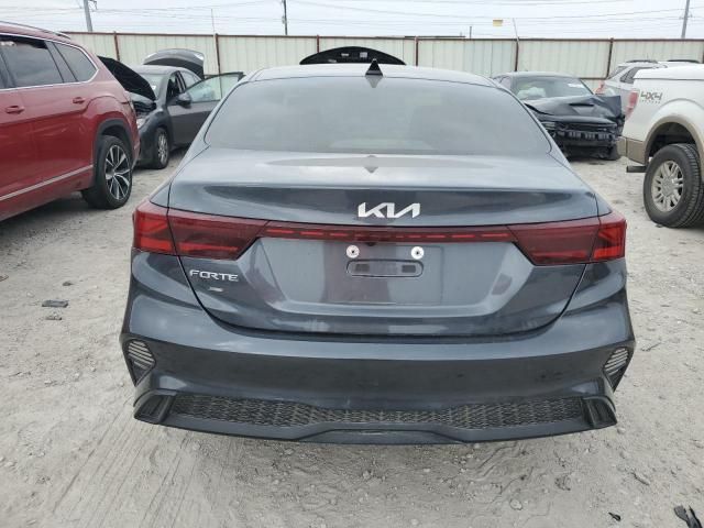 2022 KIA Forte FE