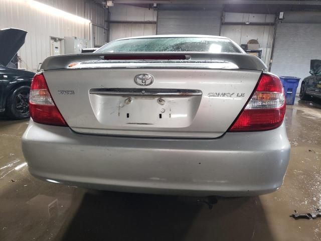 2004 Toyota Camry LE