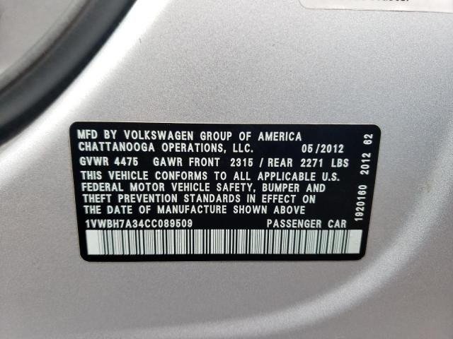 2012 Volkswagen Passat SE