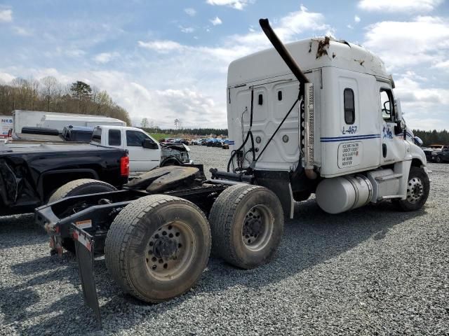 2018 Freightliner Cascadia 125