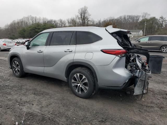 2020 Toyota Highlander Hybrid XLE