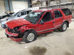 Salvage cars for sale at Eldridge, IA auction: 1995 Chevrolet Blazer